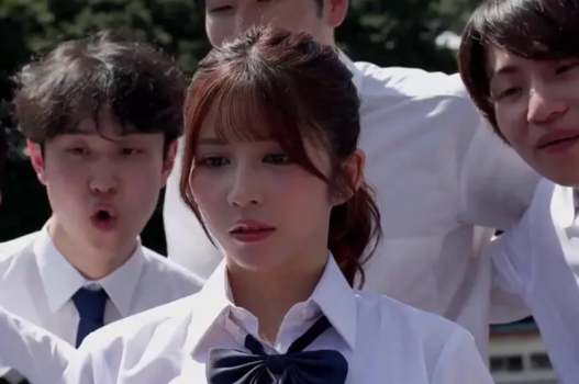 sugar ree sex SONE-619 Nữ sinh Nhật Bản bị bạn hãm hại